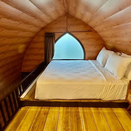 Nirvana Hotel Resort Tetebatu Luaran gambar