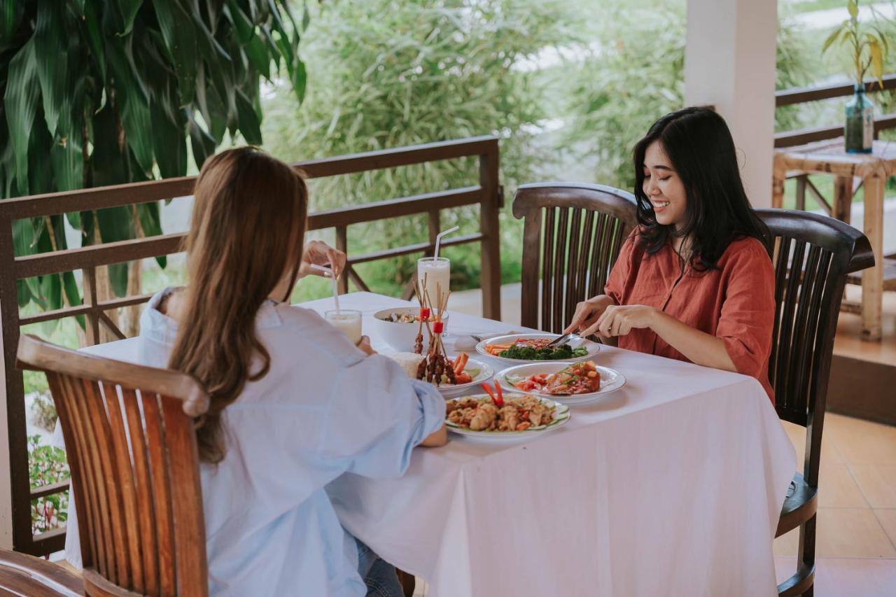 Nirvana Hotel Resort Tetebatu Luaran gambar