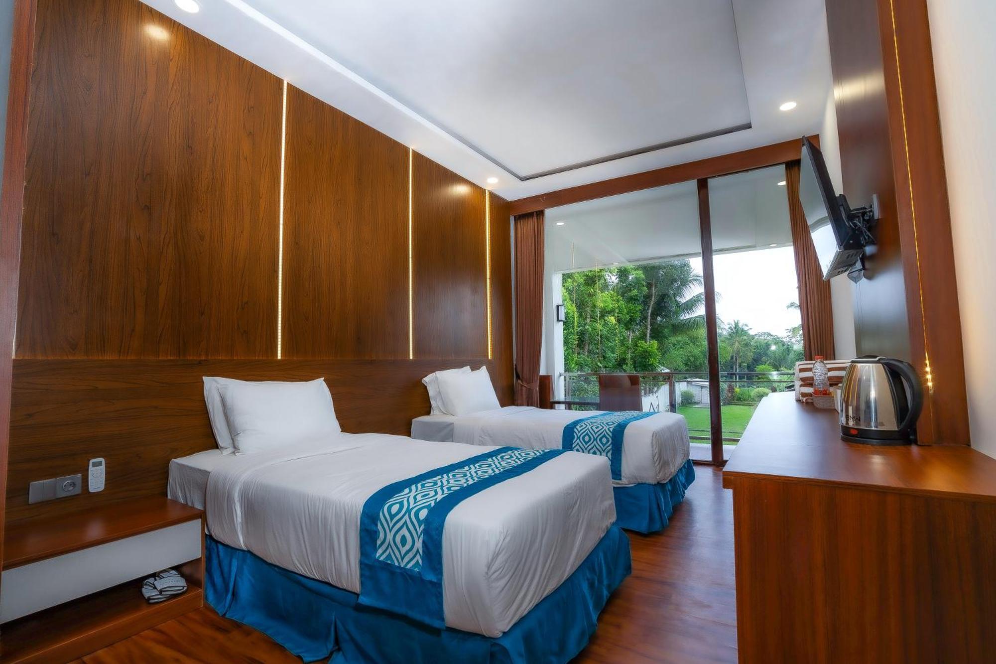 Nirvana Hotel Resort Tetebatu Luaran gambar