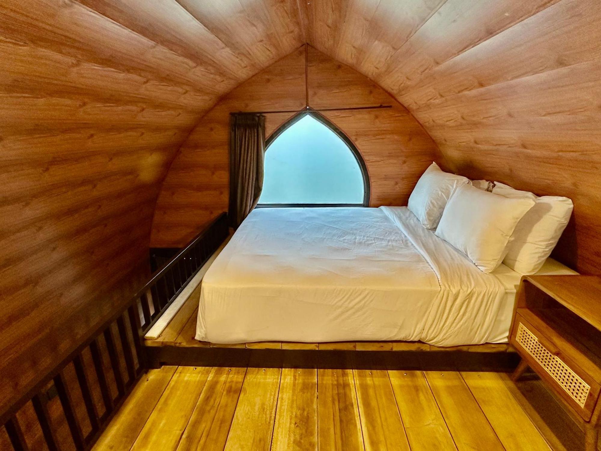 Nirvana Hotel Resort Tetebatu Luaran gambar